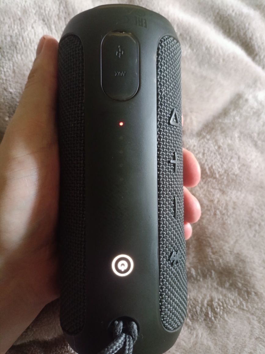 Колонка jbl flip essential original