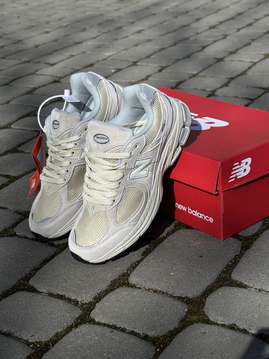 Кросівки New balance 2002R 37-41