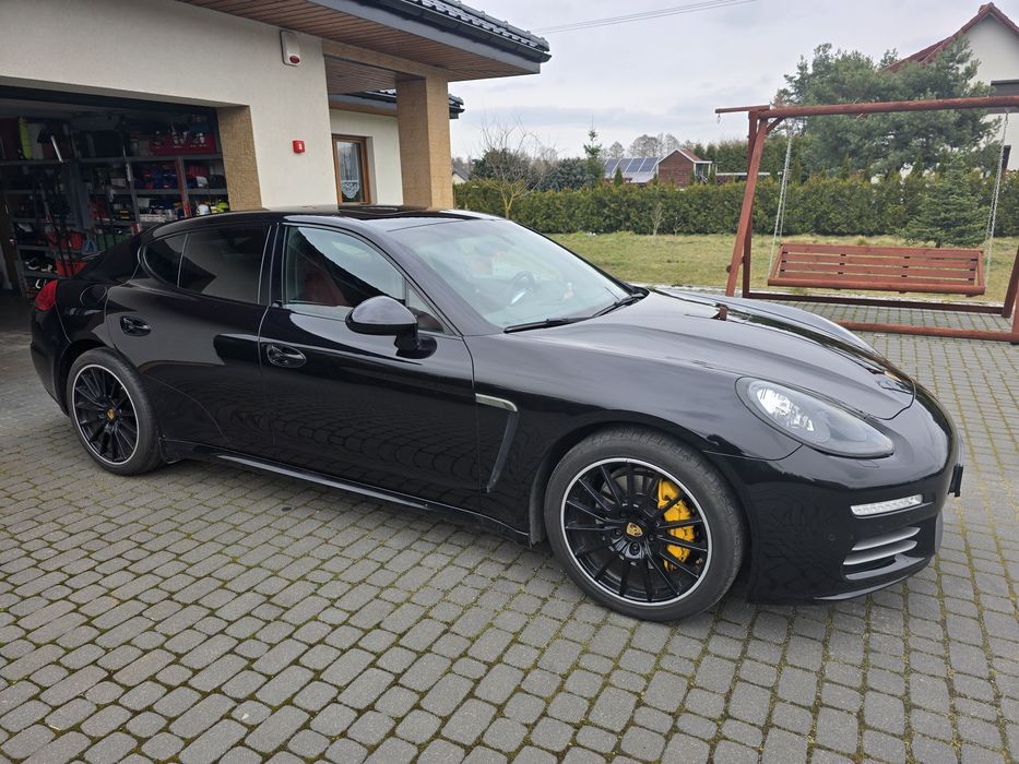 Porsche Panamera 4 Limited Edition