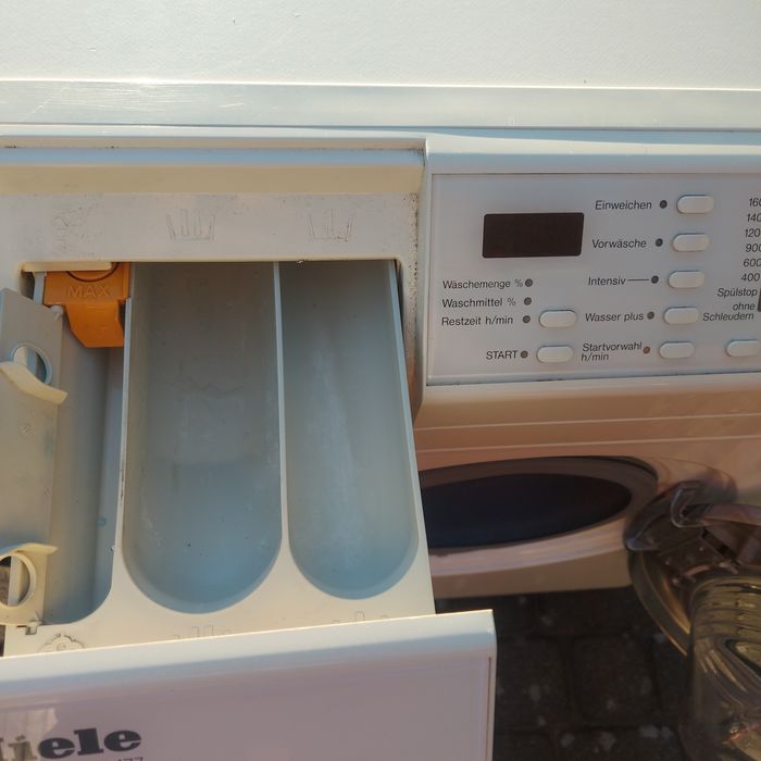 Pralka Miele wirowanie 1600obr