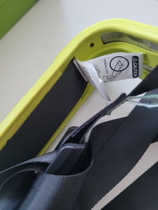 Adapter pasów dla kobiet ciężarnych.