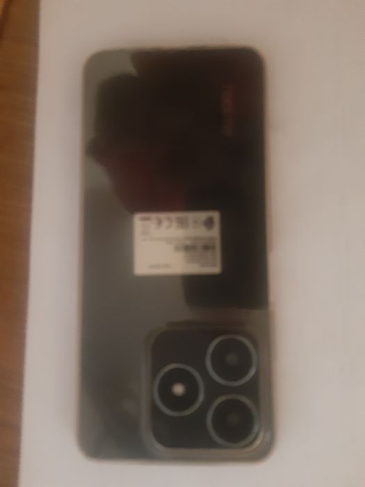 Продам телефон Realmi c61/128