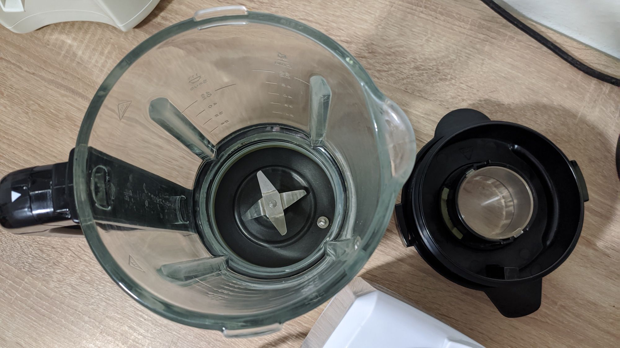 Blender szklany - Duronic BL89 zupowar krem - Cream Soup