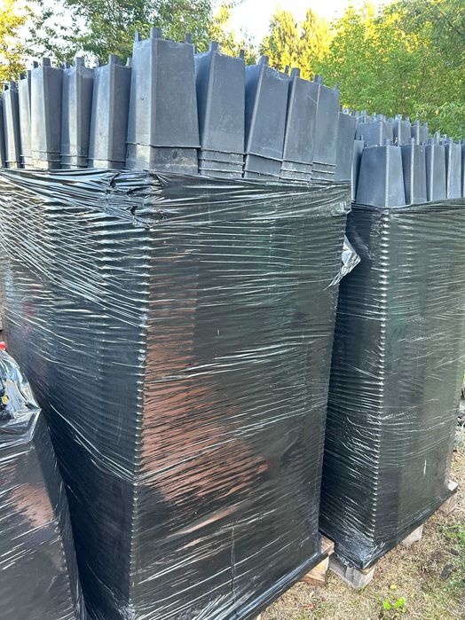 Doniczki poprodukcyjne do róż C 2 litra kwadratowe wysokie