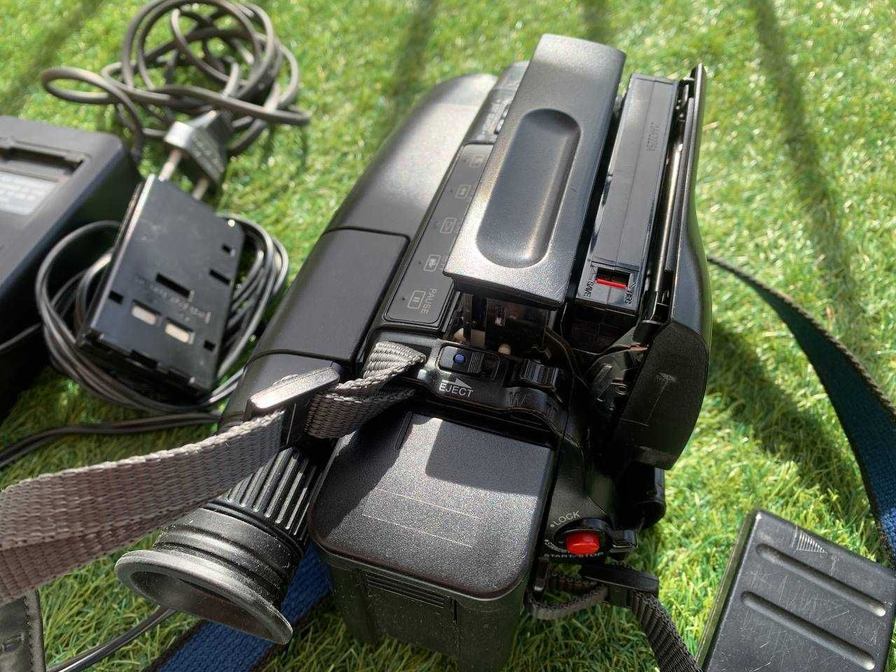 Kamera Sony CCD-TR340E Video 8