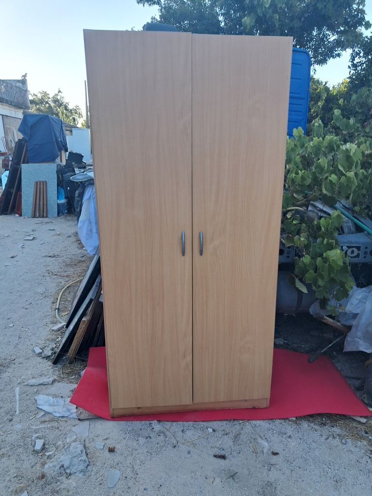 Roupeiro duas portas
