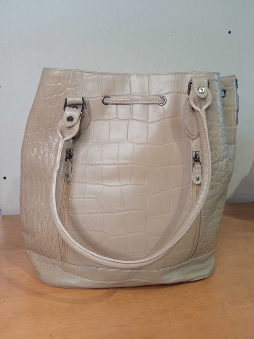 Сумка шоппер прес.кожа натуральная,новая.