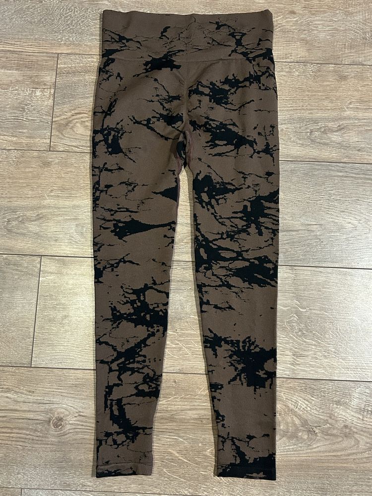 Piękne nowe legginsy push up podkreślające pośladki na siłownie L
