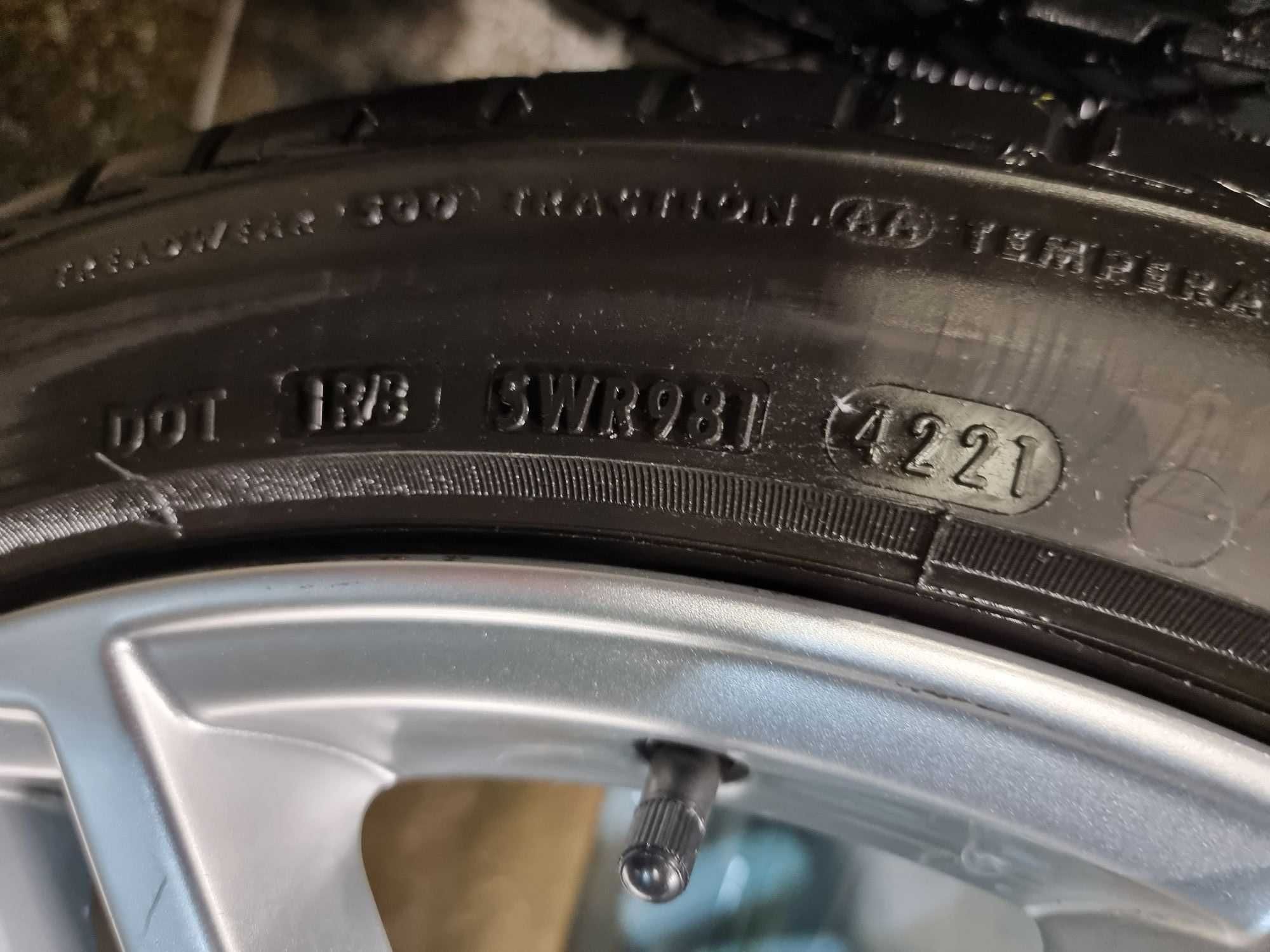 Opony 255 40 R19 letnie zimowe wielosezonowe Koła Bridgestone Potenza