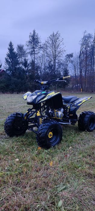 Używany quad 250