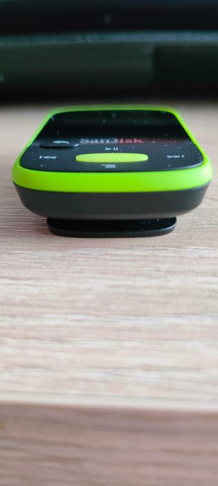 SanDisk sansa Clip Sport 8GB + 16GB Limonka Jak Nowy