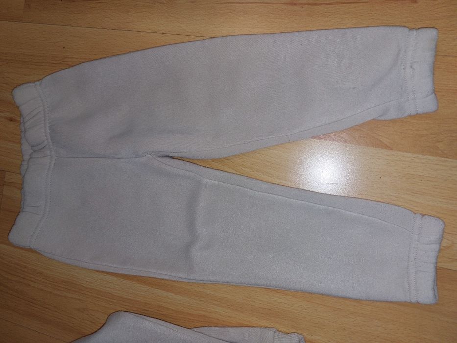 Dres na cienkim polarze dla dziewczynki beżowy So Cute 92 cm