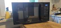 Mikrofala Samsung MC28H5015AK z grillem i termoobiegiem