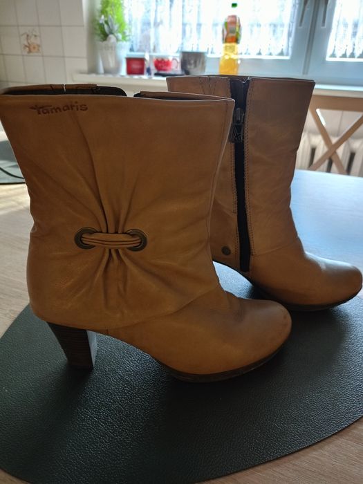 Kozaki Tamaris skóra