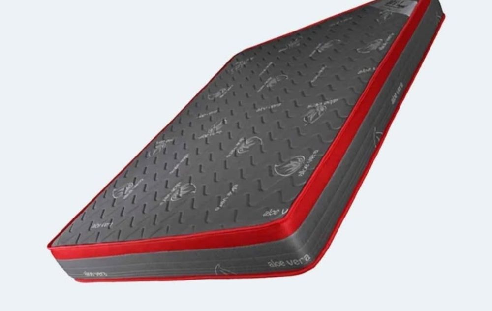 Cama e colchão de casal. Cama 2.00x2.00 e colchão 190x200