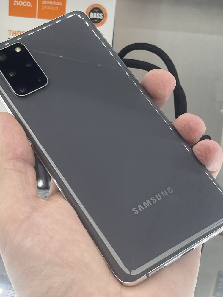 S20 plus ідеальний 8/128 gb