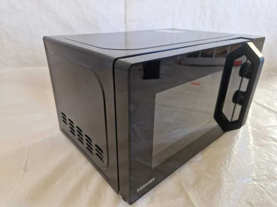 Mikrofala Toshiba MW2-MM20P(BK)