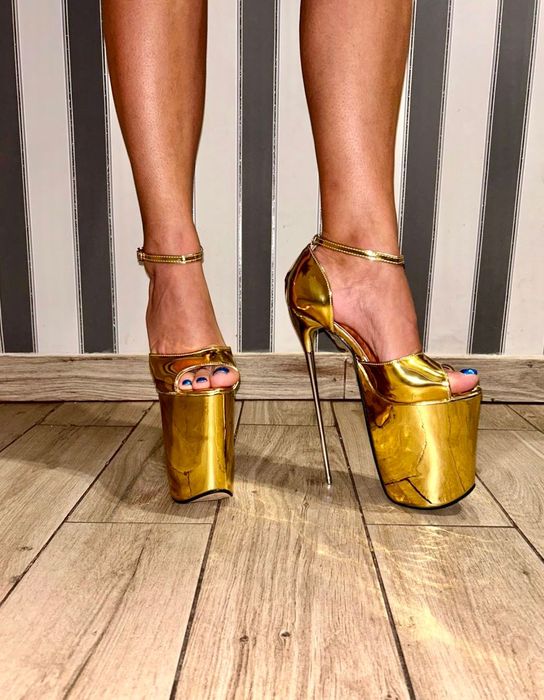 112/ ODRĘKI 39 Trans Cross 22 cm buty sandały złote szpilki gogo 35-50