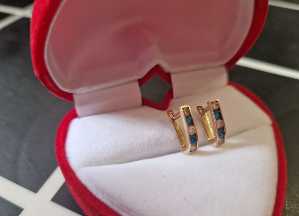 Продам золоті сережки 585 проба, дитячі