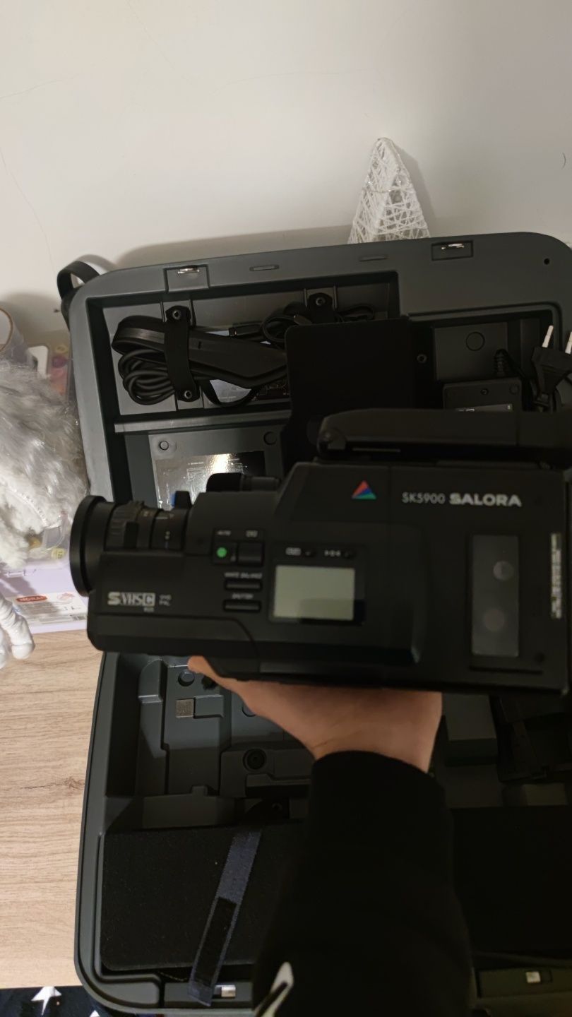 Camara Professional Salora SK 5900