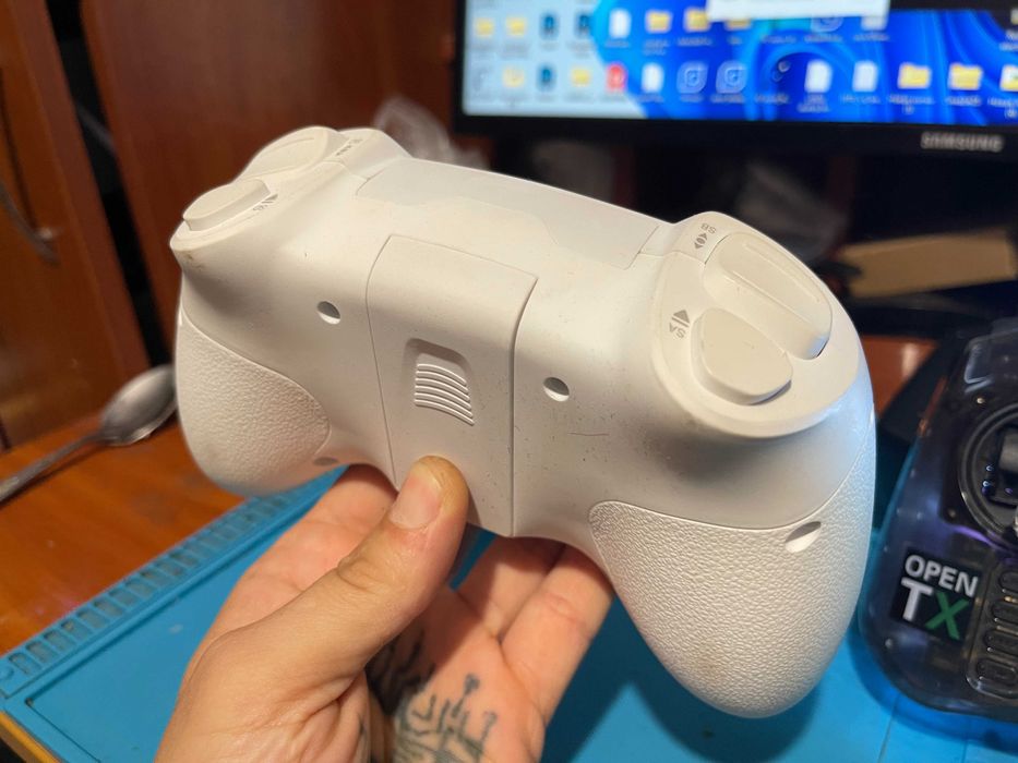 Пульт BetaFPV LiteRadio 3 (ELRS 2.4 G)