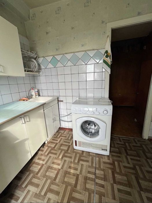 Роздільна 2 - кімнатна квартира. Воскресенський проспект 16 Б