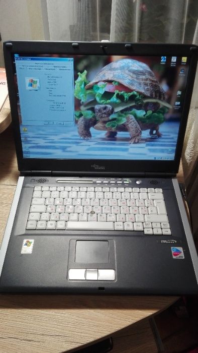 Ноутбук Fujitsu Lifebook