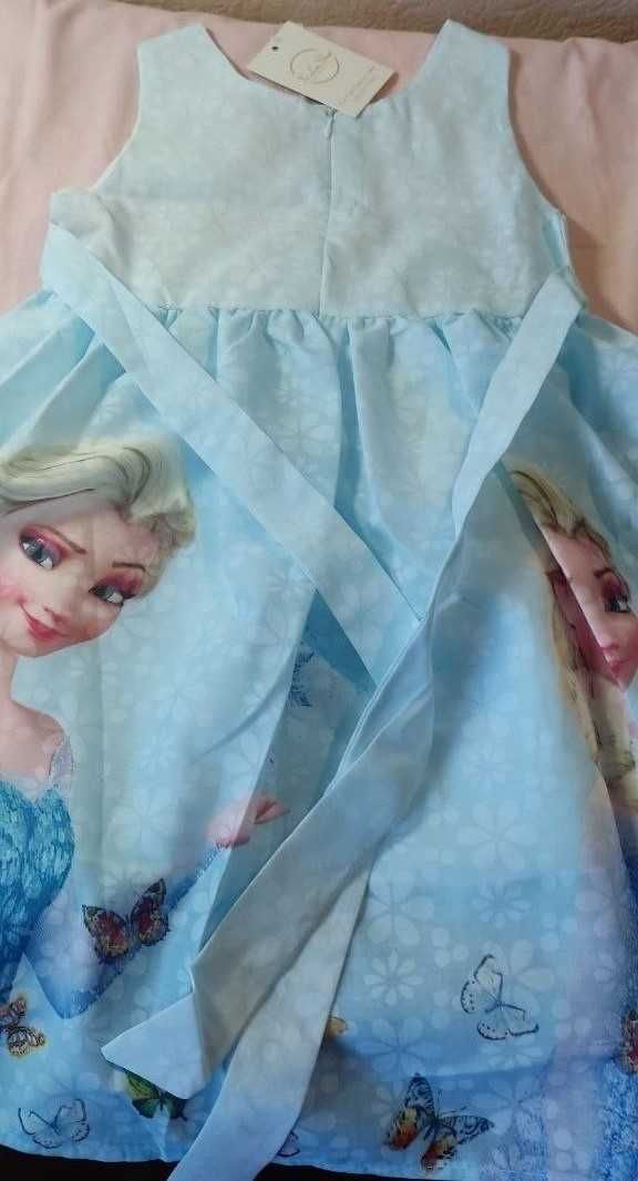 Сукня для дівчинки