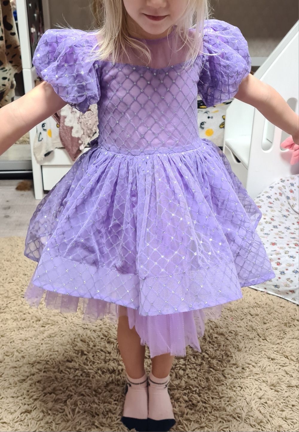 Нарядное платье на девочку 3 - 4 года