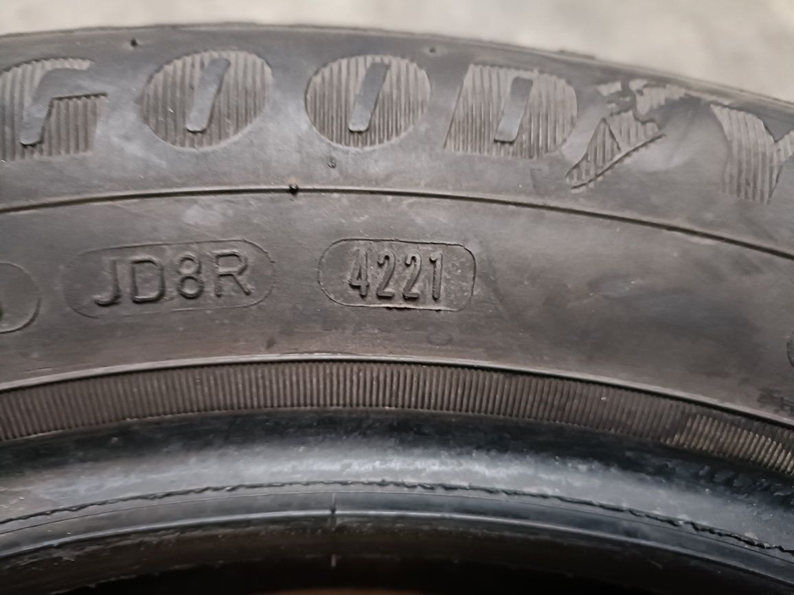 21r, Opona całoroczna Goodyear Vector 4seasons 195/55R16 87H