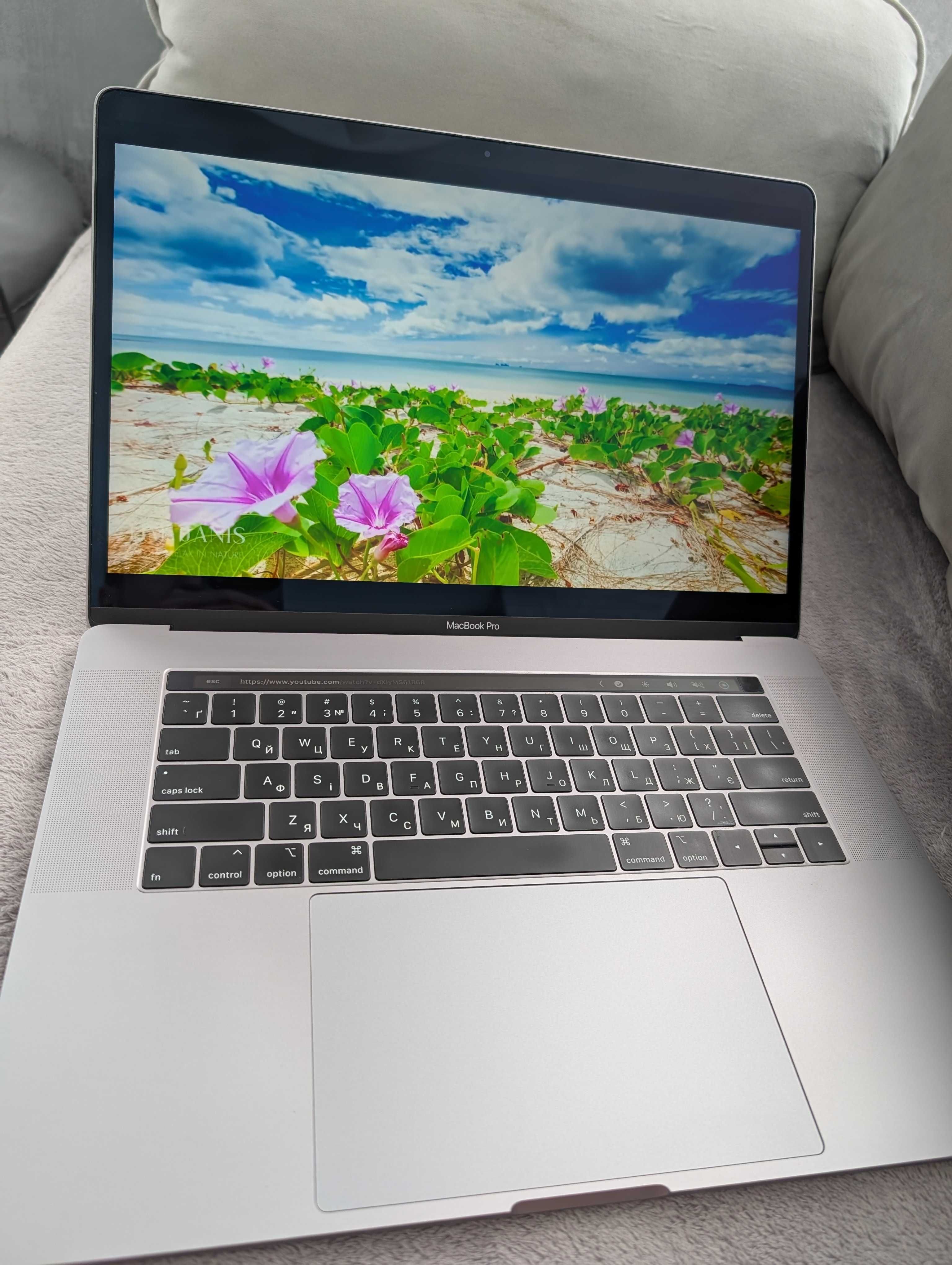 Apple MacBook Pro 15" 2018/19 A1990 i7-8850H 16 GB 512 SSD Space Gray