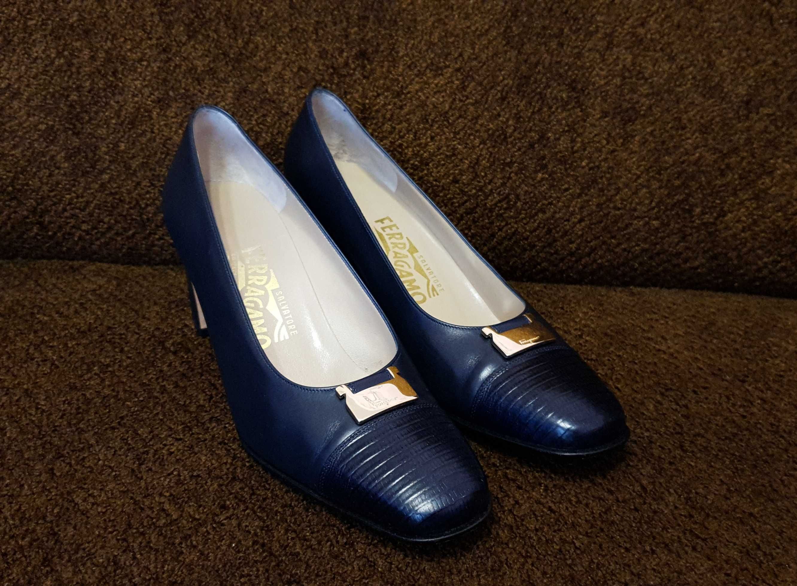 Оригинальные женские туфли от люксового бренда SALVATORE FERRAGAMO!