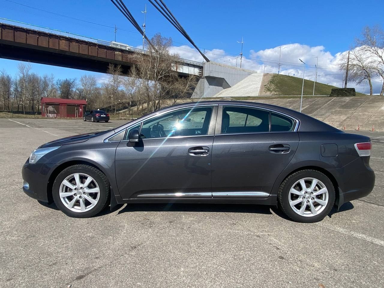 Toyota Avensis Premium
