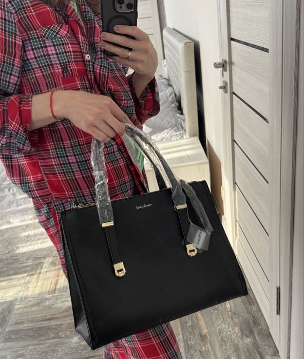 Шкіря сумочка Cacharel