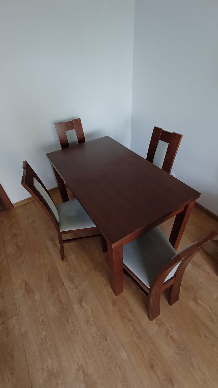 Komplet stół rozkładany i 4 krzesła z litego drewna