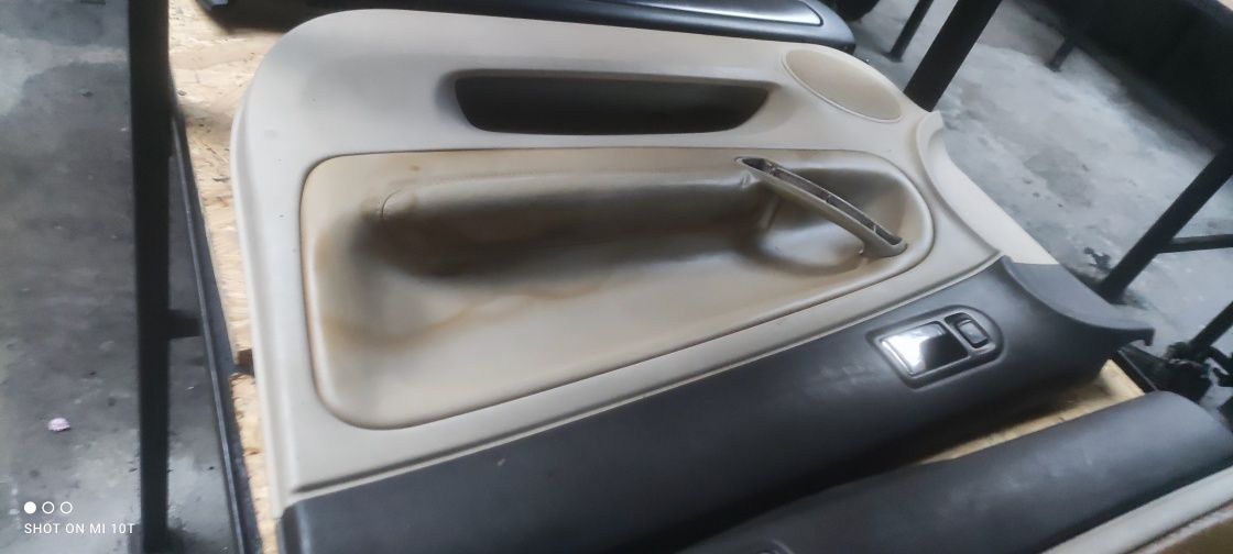 Boczki skóra VW passat B5 96-00 Europa komplet