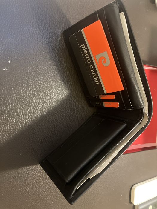 Portwel meęski Pierre Cardin