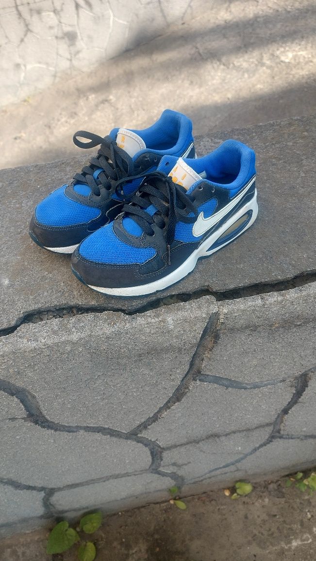 Кроссовки Nike Air max st