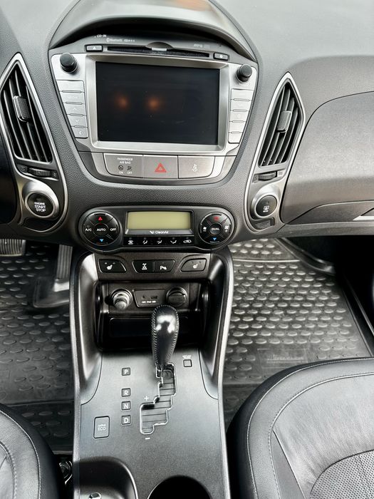 Автомобіль Hyundai ix35