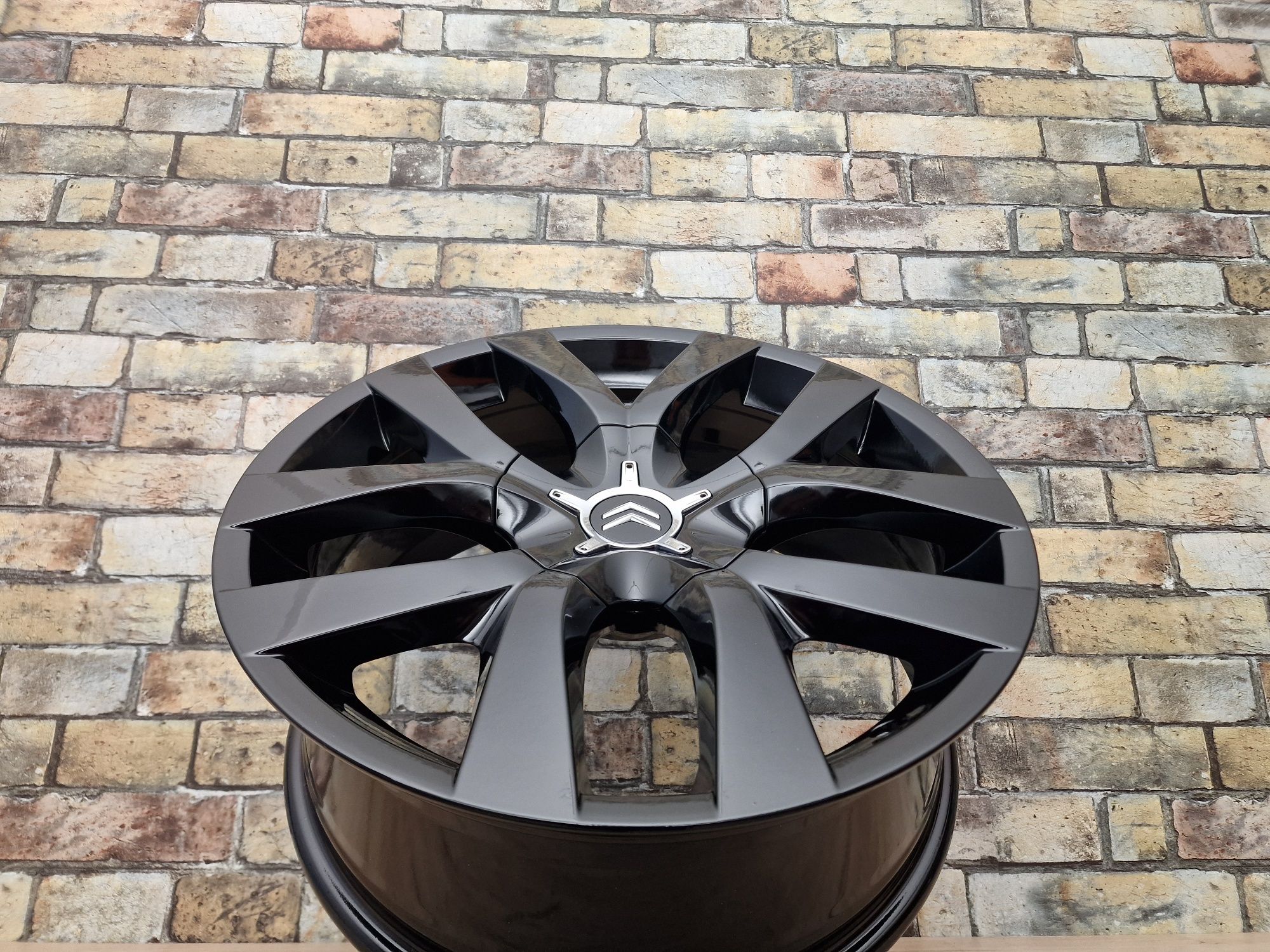 Felgi Aluminiowe 18' 4x108 Oryginalne CITROEN C3 C4 C4X C5 DS3 DS4 DS5