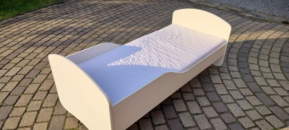 Łóżko dziecięce 180x80 z traktorem