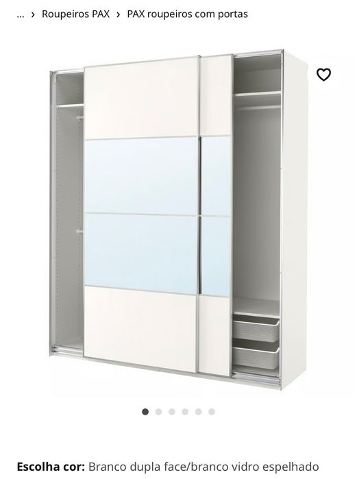 Roupeiro com vários extras de arrumação