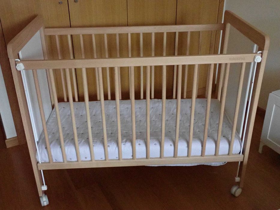 Cama / berço Micuna 120x60cm com colchão