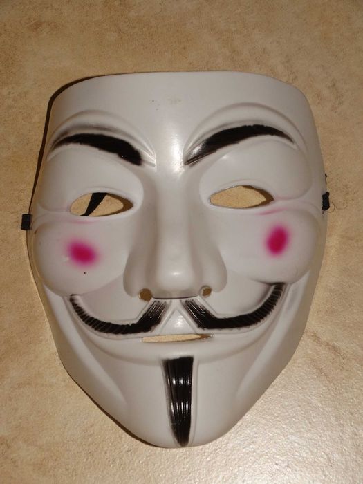 Maska Vendetta Anonymous plastikowa biała