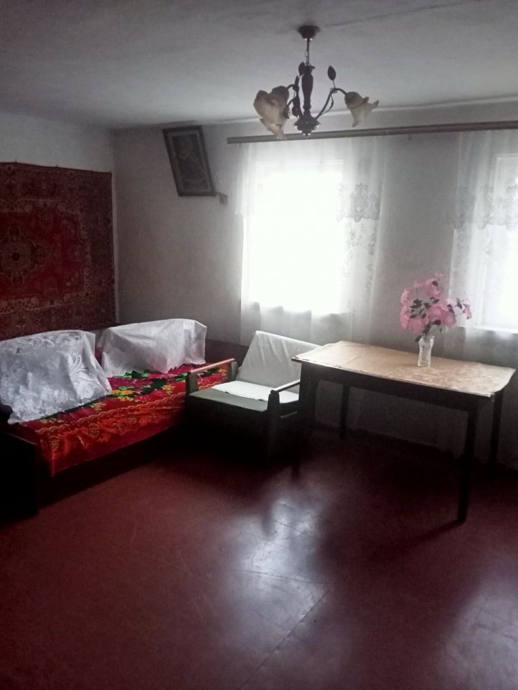 Будинок в с. Червоні Хатки
