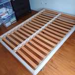 Cama casal (Estrutura + estrado + colchão) - 1,60 por 2,00 m