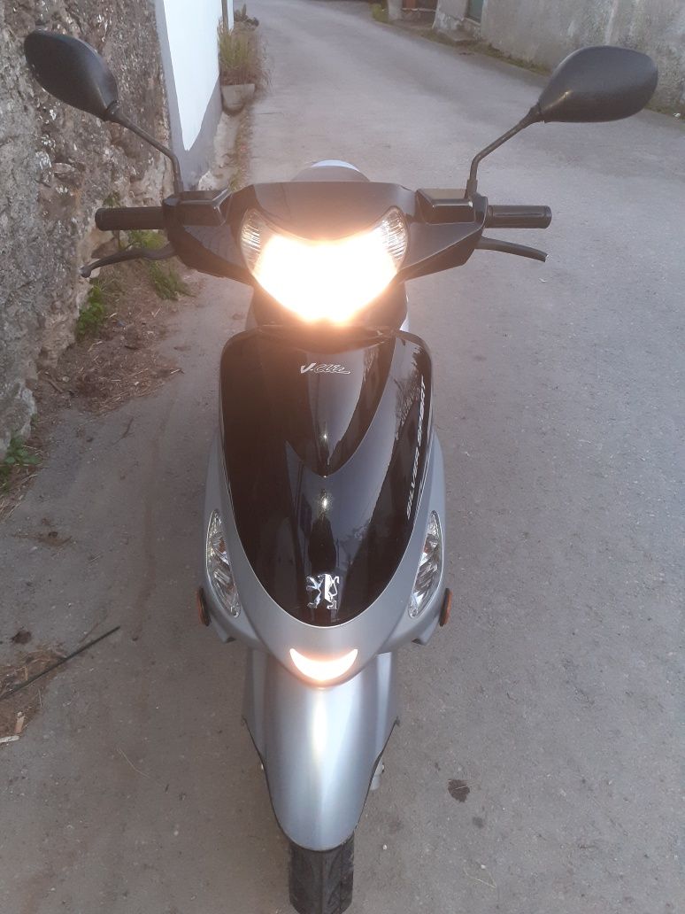Mota peugeot 50cc 2010