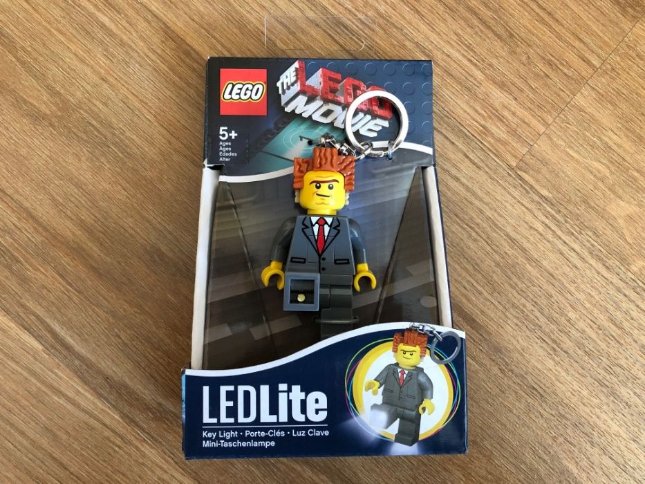 Lego Movie - LED Lite - Porta-Chaves President Business - Novo Selado