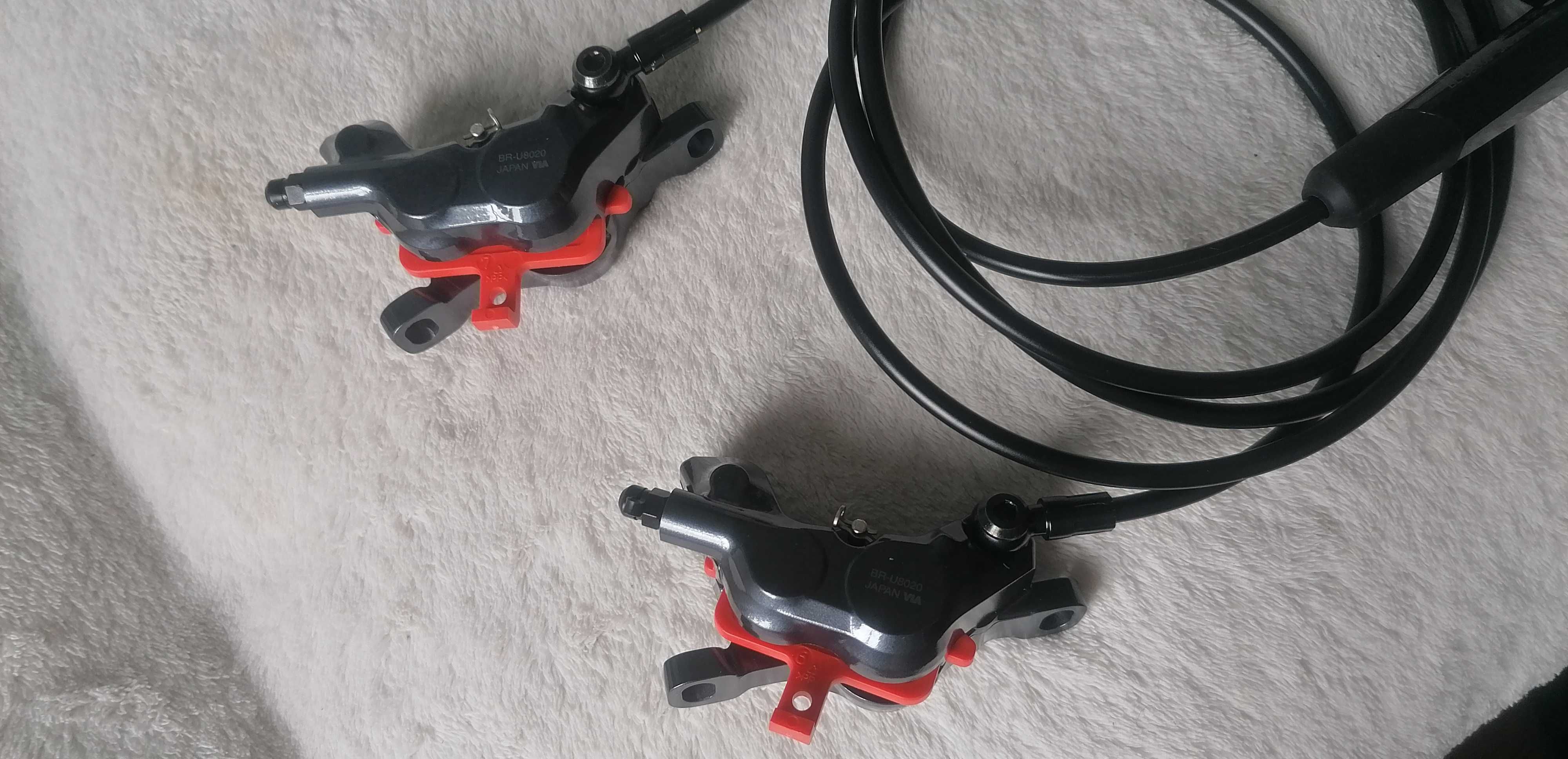NOWE hamulce rowerowe hydrauliczne CUES RD-U8020 czterotłoczkowe #XT