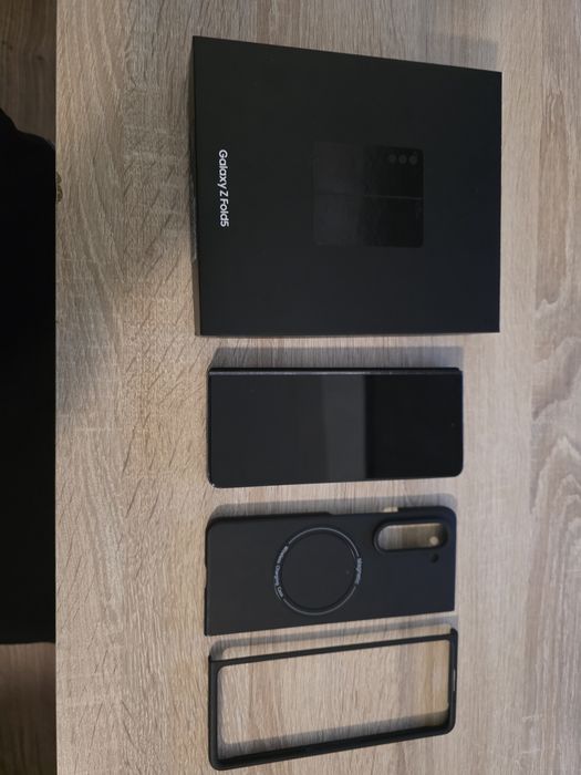Samsung Z fold 5 12/512GB